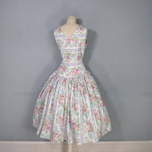 Load image into Gallery viewer, 50s ROMANTIC GREY AND PASTEL PINK FLORAL ROSE PRINT DRESS - S-M