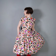 Load image into Gallery viewer, 50s 60s LADY FACES AND HATS NOVELTY COTTON DRESS - S