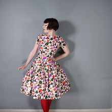 Load image into Gallery viewer, 50s 60s LADY FACES AND HATS NOVELTY COTTON DRESS - S