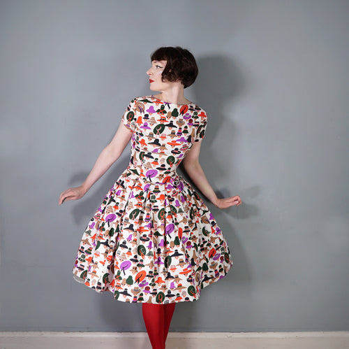 50s 60s LADY FACES AND HATS NOVELTY COTTON DRESS - S