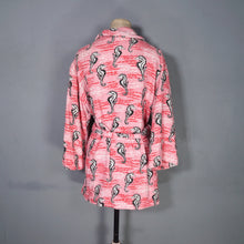 Load image into Gallery viewer, 50s PINK NOVELTY SEA HORSE PATTERN TERRY TOWELLING ROBE / BEACH JACKET - FREE SIZE