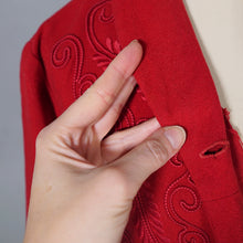 Load image into Gallery viewer, 40s RED WOOL FITTED WOOL SOUTACHE JACKET WITH BELT - S