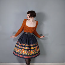 Load image into Gallery viewer, 80s does 50s BLACK FRUIT BORDER PRINT FULL SKIRT - 29-30&quot;