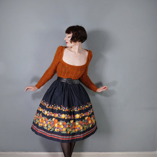 80s does 50s BLACK FRUIT BORDER PRINT FULL SKIRT - 29-30