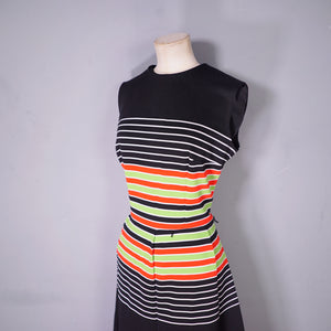 70s LIZA PETA STRIPED FIT AND FLARE COLOURBLOCK DRESS - M