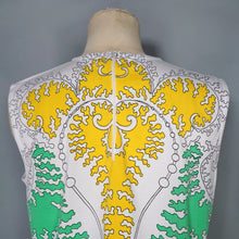 Load image into Gallery viewer, 70s TRIPPY YELLOW AND GREEN FERN AND MUSHROOM PRINT TUNIC BLOUSE TOP - S-M