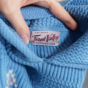 60s TRENT VALLEY LIGHT BLUE CROPPED WOOL SPORTS JUMPER - XS