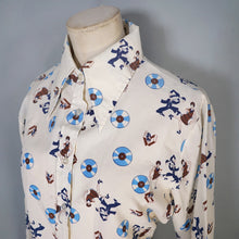 Load image into Gallery viewer, 70s NOVELTY ROCK N' ROLL DANCING COUPLE AND RECORD PRINT SHIRT - L