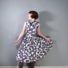 Load image into Gallery viewer, 50s CALIFORNIA COTTONS GREY AND WHITE IVY LEAF PRINT BOW NECK DRESS - S