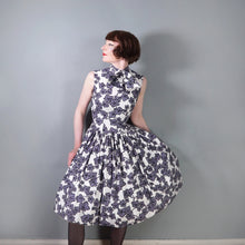 Load image into Gallery viewer, 50s CALIFORNIA COTTONS GREY AND WHITE IVY LEAF PRINT BOW NECK DRESS - S