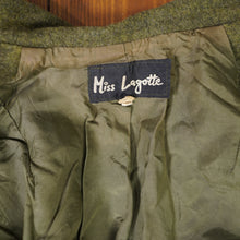 Load image into Gallery viewer, 70s MISS LAGOTTE OLIVE GREEN DOUBLE BREASTED CROPPED MILITARY STYLE JACKET - S-M