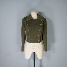 Load image into Gallery viewer, 70s MISS LAGOTTE OLIVE GREEN DOUBLE BREASTED CROPPED MILITARY STYLE JACKET - S-M
