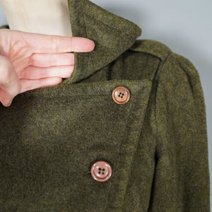 70s MISS LAGOTTE OLIVE GREEN DOUBLE BREASTED CROPPED MILITARY STYLE JACKET - S-M