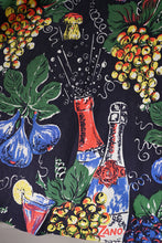 Load image into Gallery viewer, 50s BLACK RICHARD SHOPS &quot;CINZANO&quot; POPPING BOTTLES NOVELTY PRINT CIRCLE SKIRT - 25&quot;