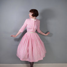 Load image into Gallery viewer, 50s FREDERICA STARKE of LONDON PINK AND CREAM SWIRLY SUN PRINT FULL SKIRTED SHIRT DRESS - XS