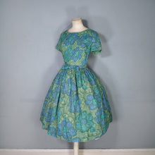 Load image into Gallery viewer, 60s GREEN FLORAL PRINT PIN TUCK DAY DRESS WITH BOW BELT - S