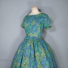 Load image into Gallery viewer, 60s GREEN FLORAL PRINT PIN TUCK DAY DRESS WITH BOW BELT - S