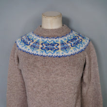 Load image into Gallery viewer, 70s LIGHT BROWN WOOL WITH BLUE AND YELLOW FAIRISLE YOKE JUMPER - S-M