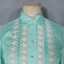 Load image into Gallery viewer, 50s 60s PASTEL APPLE GREEN SLEEVED FULL SKIRTED SHIRT DRESS WITH LACE BANDS - S