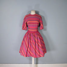 Load image into Gallery viewer, 50s 60s L&#39;AIGLON BRIGHT PINK PATTERNED WOVEN DRESS WITH FRINGING - XS-S