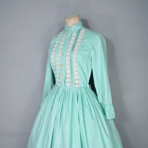 50s 60s PASTEL APPLE GREEN SLEEVED FULL SKIRTED SHIRT DRESS WITH LACE BANDS - S