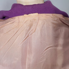 Load image into Gallery viewer, 60s does 40s HANDMADE PURPLE SWING JACKET WITH BIG COLLAR - S-M