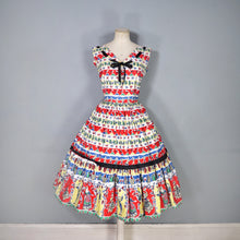 Load image into Gallery viewer, 50s "DOWNS" COLOURFUL RED WINE BOTTLES AND DRINKERS NOVELTY PRINT DRESS - S