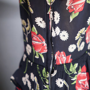 40s ROSE AND BIRD PRINT BLACK RAYON PEPLUM TEA DRESS - M