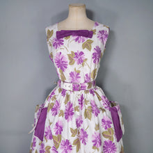 Load image into Gallery viewer, 50s PURPLE FLORAL COTTON DAY DRESS WITH BELT AND POCKETS - S