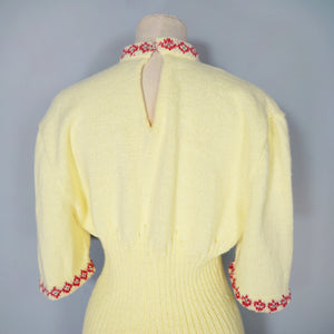 40s style HANDKNITTED YELLOW ROSE FLORAL PATTERN JUMPER TOP - volup / xl