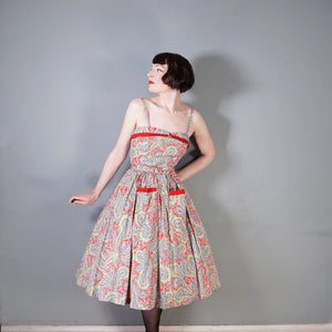 EARLY 50s BRIGHT GREEN AND RED PAISLEY PRINT SUN DRESS AND BOLERO - XS