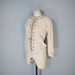 50s 60s BEIGE AND BROWN 3D CHERRY PATTERN WOOL CARDIGAN - S