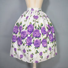 Load image into Gallery viewer, ROMANTIC 50s PURPLE STEMMED ROSE FLORAL BORDER PRINT FULL SKIRT - 24"