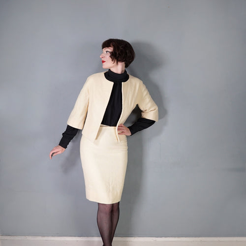 60s CREAM LILLI ANN THICK WOVEN WOOL SUIT WITH PENCIL SKIRT AND OPEN JACKET - XS-S