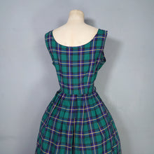 Load image into Gallery viewer, 50s 60s GREEN BLUE AND YELLOW TARTAN / PLAID COTTON DAY DRESS - M