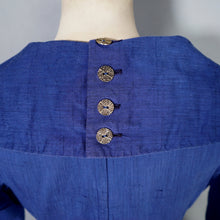 Load image into Gallery viewer, BLUE 50s 60s FIT AND FLARE DRESS WITH BIG COLLAR AND 3/4 SLEEVE - S