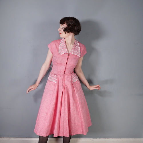 40s PINK ZIP FRONT TEA DRESS WITH BRODERIE ANGLAISE COLLAR AND POCKET - S