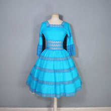 Load image into Gallery viewer, 60s / 70s VIVID TURQUOISE LACE AND PIN TUCK MEXICAN FULL SKIRTED DRESS - XS-S