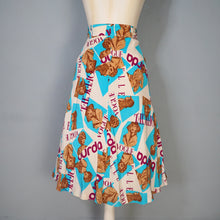 Load image into Gallery viewer, 70s NOVELTY FASHION / MAGAZINE LADY PORTRAIT &quot;VOGUE&quot; A-LINE SKIRT - 25&quot;