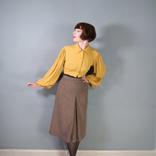 Load image into Gallery viewer, 70s DOES 40s BROWN HOUNDSTOOTH TWEED 2 PIECE SKIRT SUIT - S