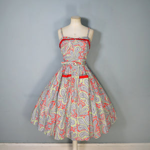 EARLY 50s BRIGHT GREEN AND RED PAISLEY PRINT SUN DRESS AND BOLERO - XS