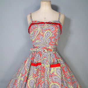 EARLY 50s BRIGHT GREEN AND RED PAISLEY PRINT SUN DRESS AND BOLERO - XS