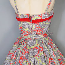Load image into Gallery viewer, EARLY 50s BRIGHT GREEN AND RED PAISLEY PRINT SUN DRESS AND BOLERO - XS