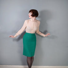 Load image into Gallery viewer, 50s 60s MAURICE BENSON KELLY GREEN FITTED WOOL SKIRT - 25"