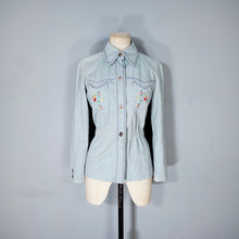 Load image into Gallery viewer, 70s LIGHT BLUE EMBROIDERED DENIM / JEANS JACKET - S-M