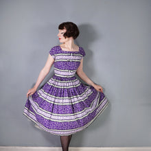 Load image into Gallery viewer, 50s VICTOR JOSSELYN PURPLE PRINT FULL SKIRTED COTTON DAY DRESS - S