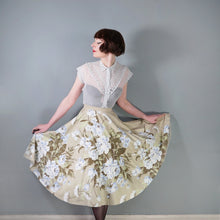 Load image into Gallery viewer, 50s COTTON CIRCLE SKIRT WITH PASTEL BLUE ROSE PRINT - 29"