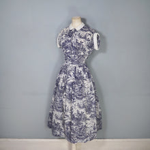 Load image into Gallery viewer, 40s LIGHTEST COTON DRESS IN BLUE WHITE TOILE DE JOUY PRINT - XS-S