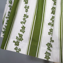 Load image into Gallery viewer, 50s CALIFORNIA COTTONS WHITE AND GREEN IVY LEAF PRINT COTTON DRESS - S