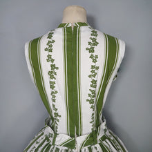 Load image into Gallery viewer, 50s CALIFORNIA COTTONS WHITE AND GREEN IVY LEAF PRINT COTTON DRESS - S